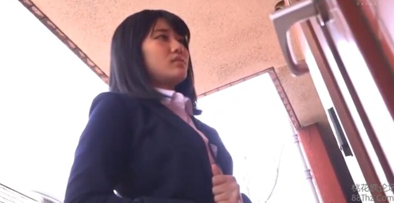 【神宮寺ナオ・囚われの教壇】生徒の罠に堕ちた美人教師…逃れられない密室で歪んだ愛に染まっていく緊迫の記録